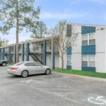 whispering-pines-apts-03